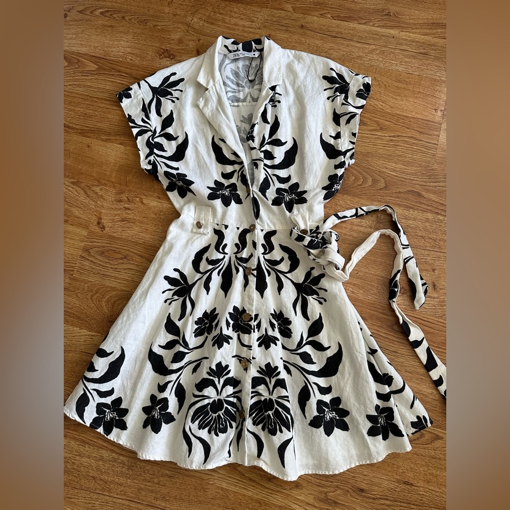 Elegant Black and White Floral Wrap Dress